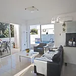 Villa Flouressia 4 Protaras
