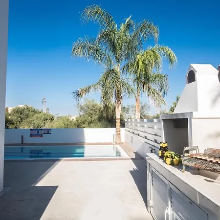 Flouressia 4 וילה *