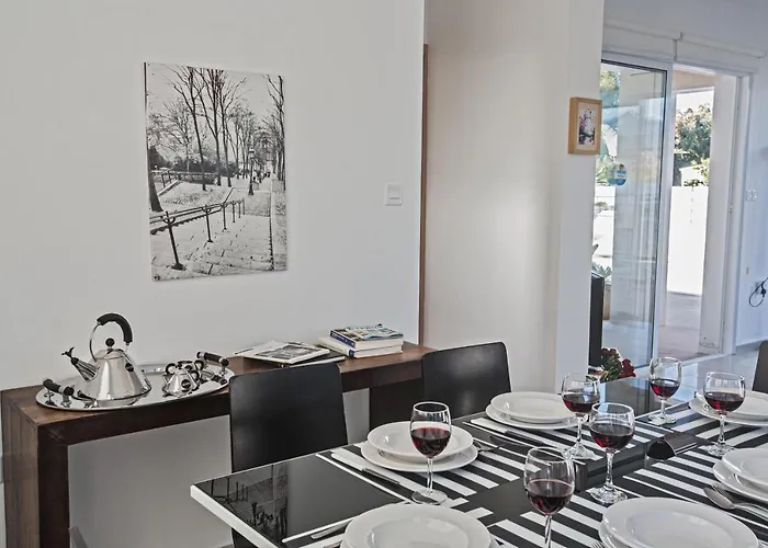 Flouressia 4 Protaras