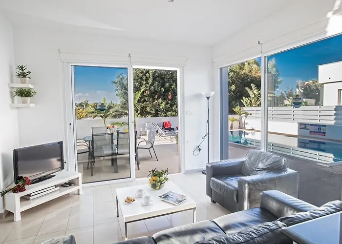 Vilă Flouressia 4 Protaras